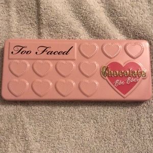 Too Faced Chocolate Bon Bon palette
